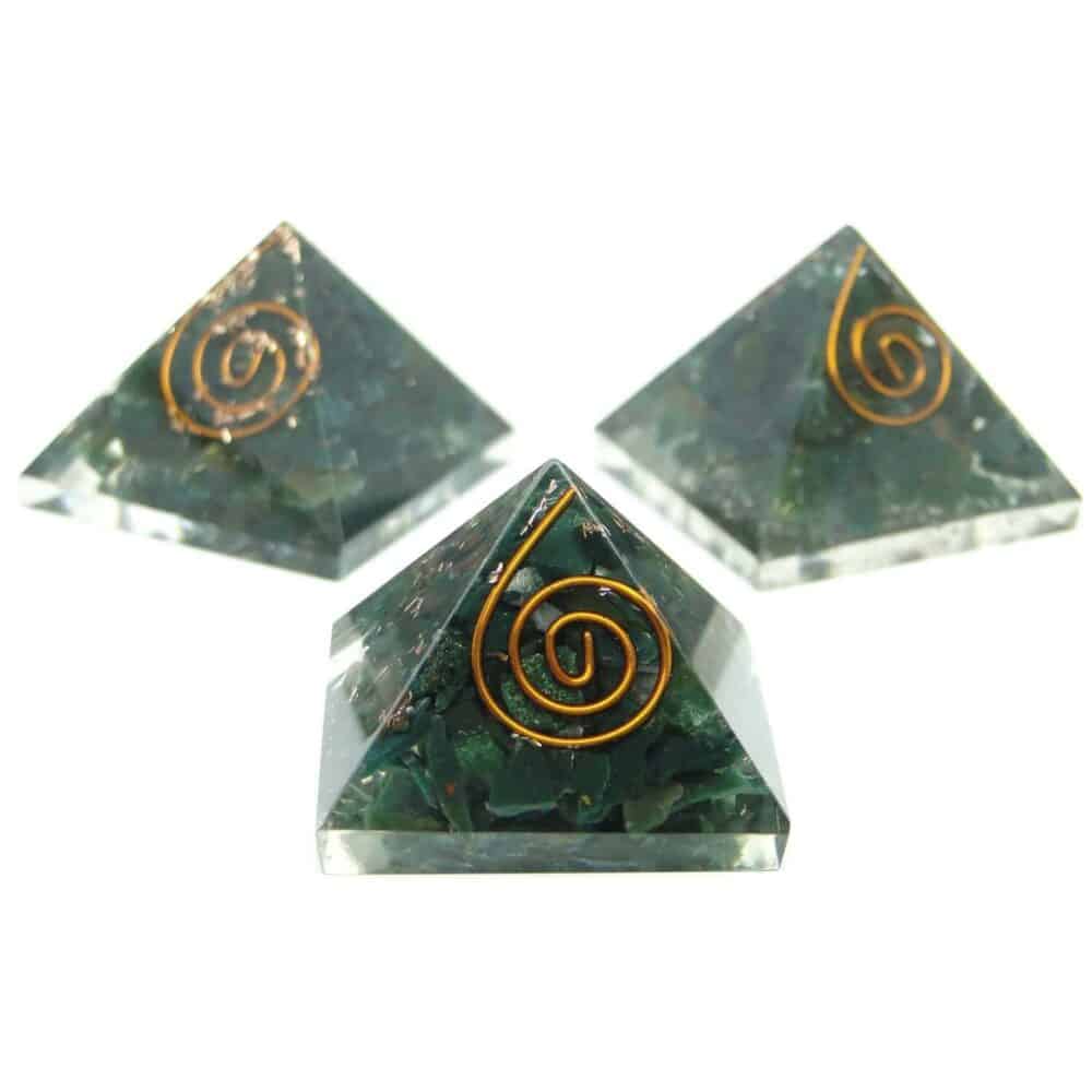 Blood Stone (Heliotrope) Orgone Pyramid - Image 2