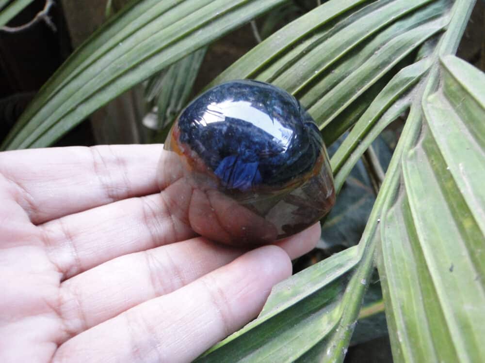Sardonyx Eye Also called as Shiva Eye or Agate Bulls Eye