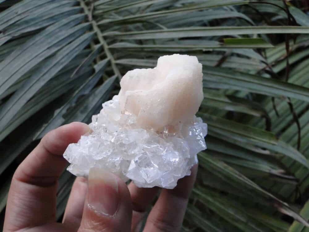 Nature's Crest - Stilbite on Apophyllite Cluster - Stilbite MIN 002 9